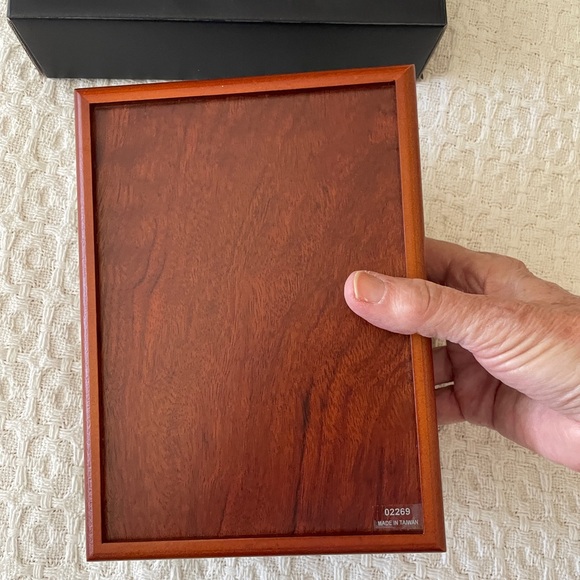 Brookstone wine opener set. NWOT - Picture 5 of 8